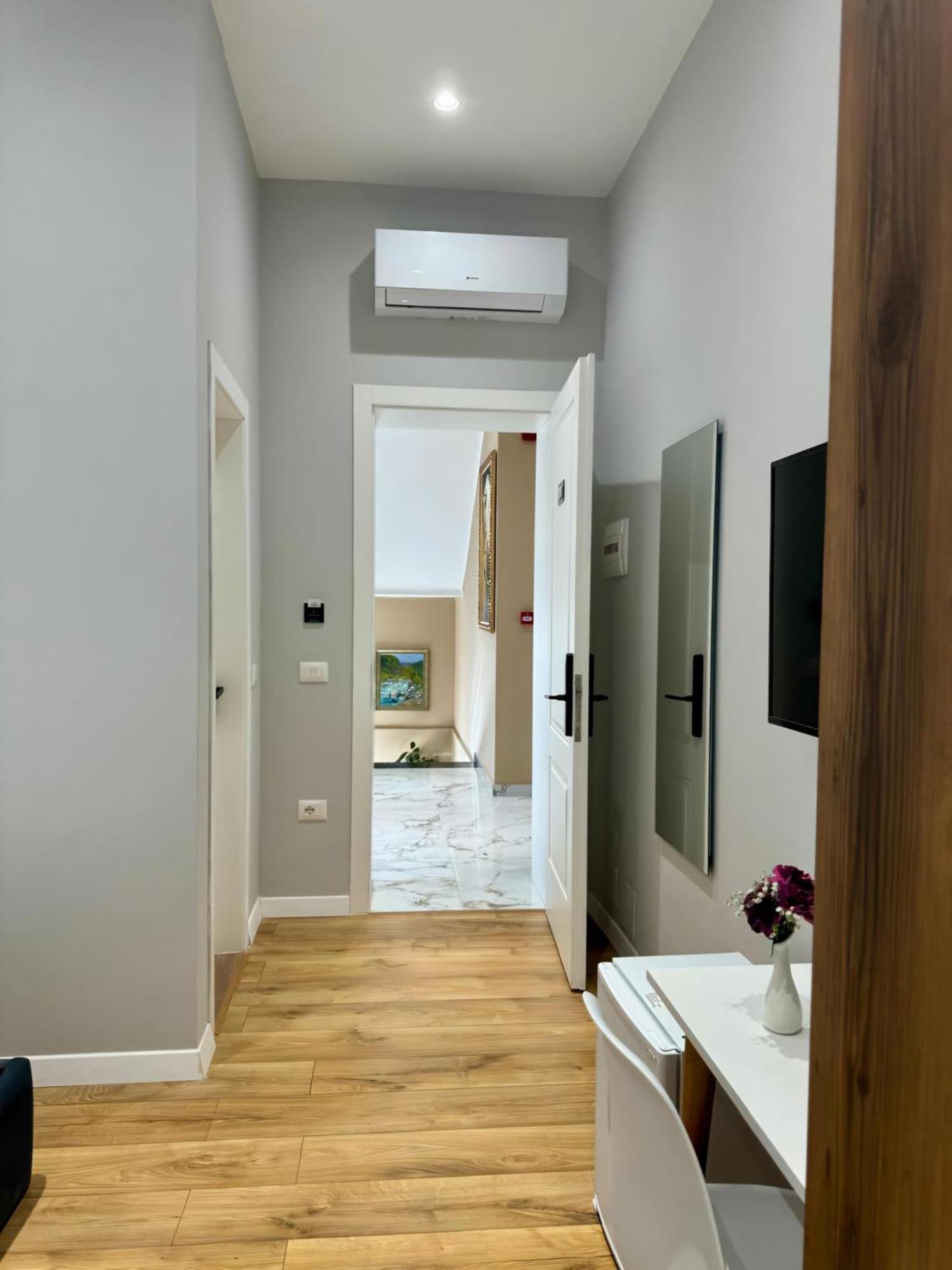 Vila Panto Тирана Экстерьер фото